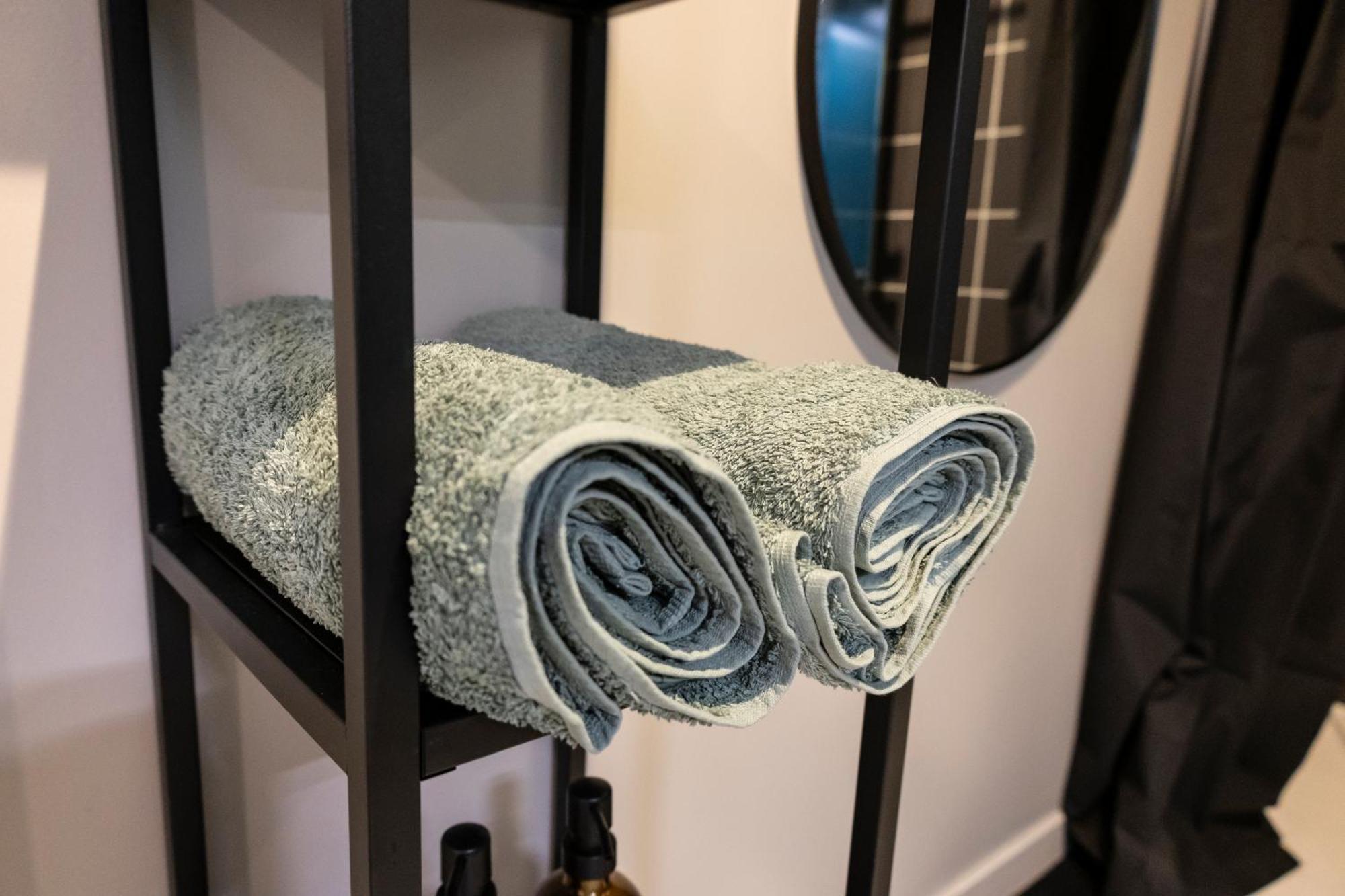 Charmant Studio En Residence Avec Parking Bussy-Saint-Georges Bagian luar foto